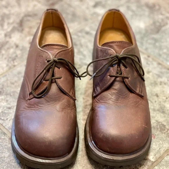 Dr. Martens Vintage Made In England Brown Leather Oxford 5 Vintage Dr. Martens Brown Oxford Shoe Low Boot Made In  main image 2
